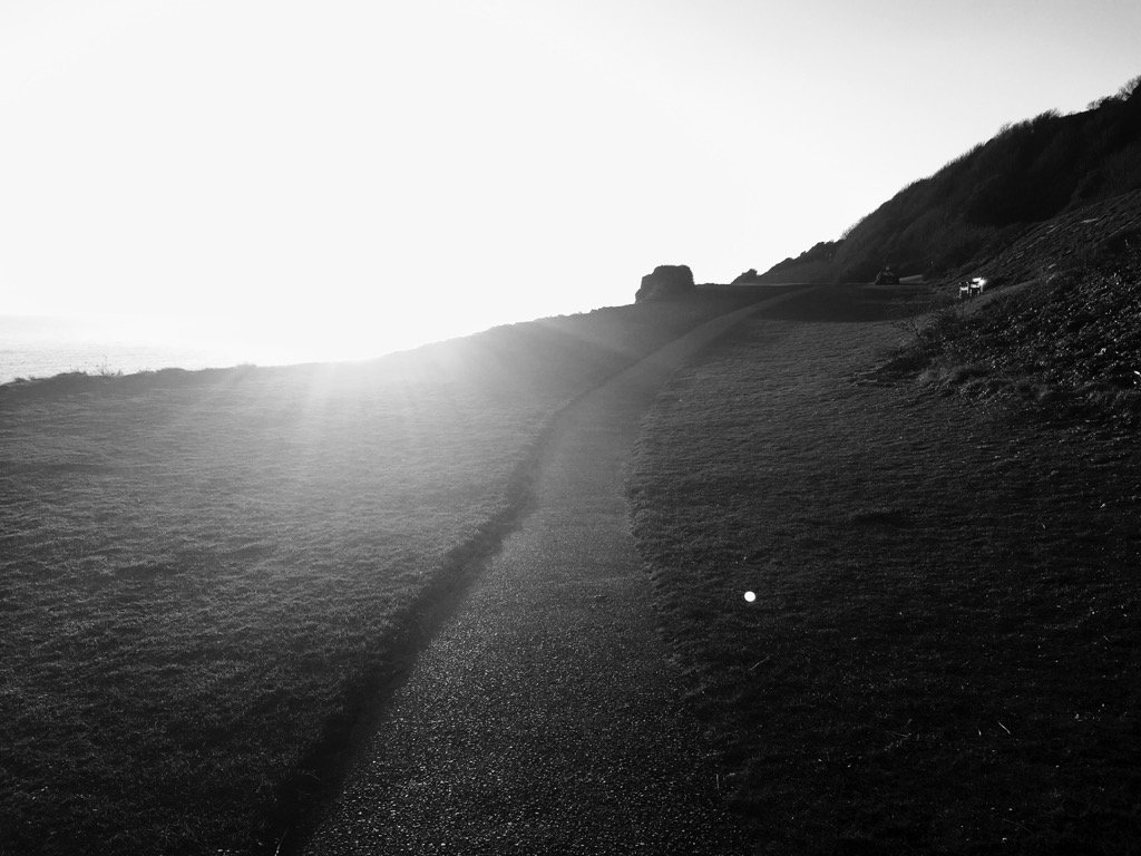 EatLoveSnap's tweet photo. Walking it off #TooMuchEating #SteepHillCove #ventnor #photography @LoveVentnorUK @BWPMag @IsleofWightGB @SHAA_IOW https://t.co/FnsbXK0Pmk