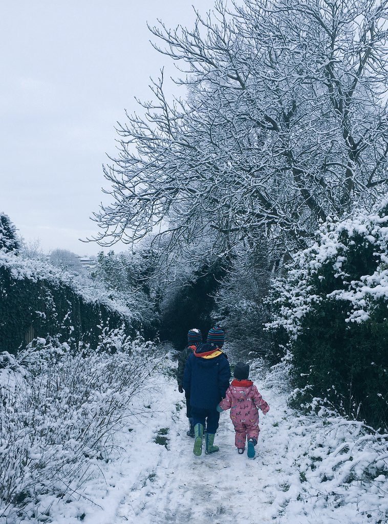 NNweather's tweet photo. Looking back at 2016 the only day with widespread snow in the county was the 17th of January as these photos from @NNweather followers show. https://t.co/6qEKLvQKFi