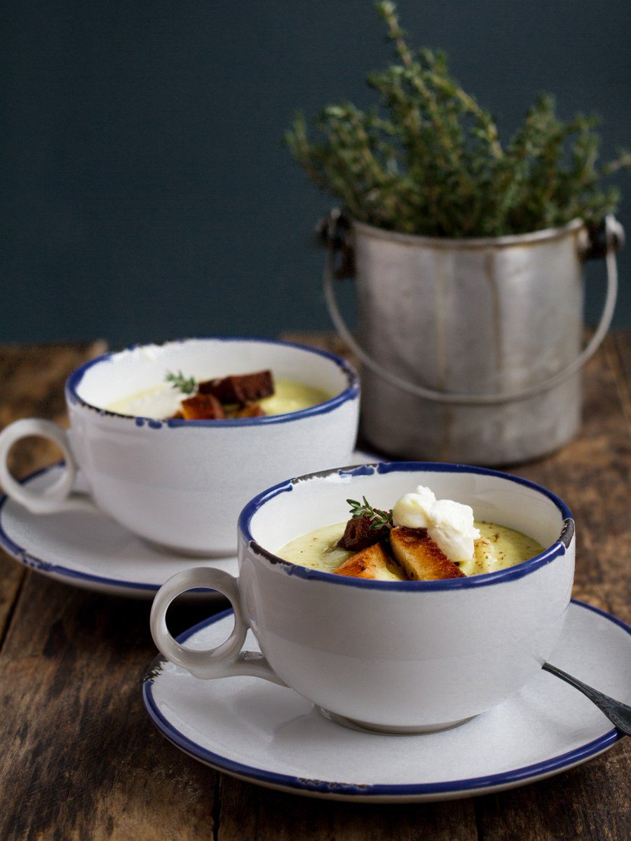 Comfort food: zuppa di pastinaca e mele ilricettariodianna.com/2016/12/zuppa-…