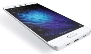 ConseilGeant's tweet image. Quel smartphone acheter en 2017 pour être au top? dlvr.it/N0h3B0 #Android_iOS #Forfait_Mobile #Mobile #Smartphone #3g