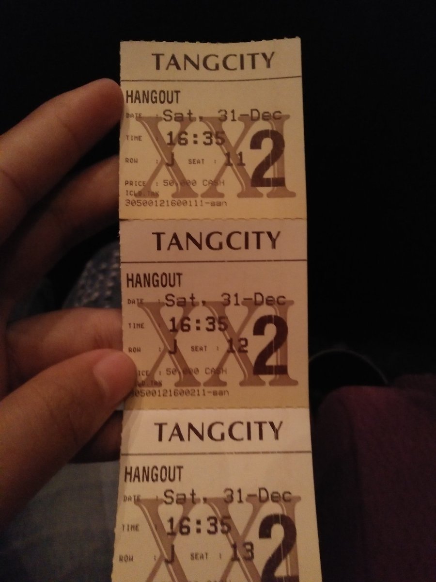 Hahah Seru bngt nih film, bagi yg belum liat nonton sekarang juga. Dinda gila abiss gokil <a href="/radityadika/">raditya dika</a> <a href="/dindakanyaa/">Dinda Kanyadewi</a> #hangoutmovie #Hangout