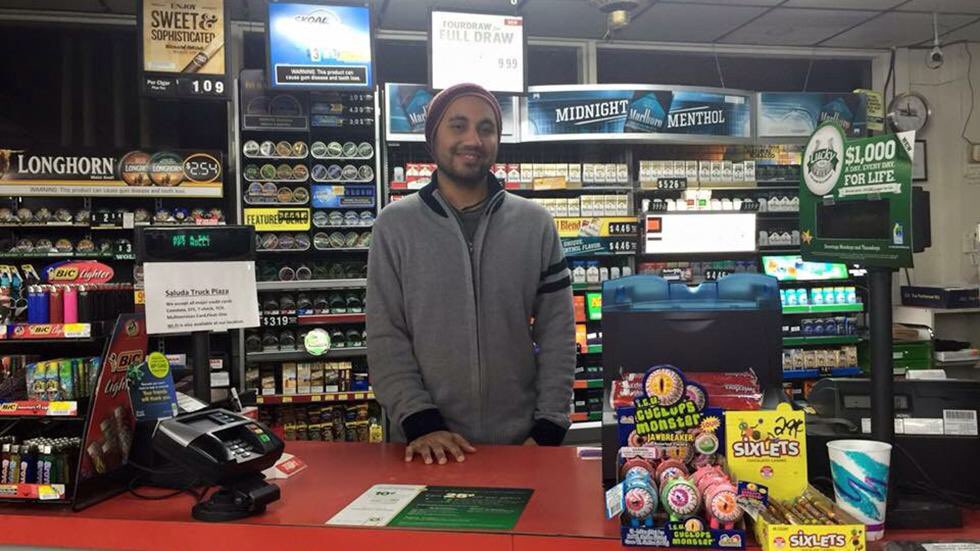 mason_parker5's tweet photo. rain drop
drop top

Last name is Patel and welcome to my Quik Stop https://t.co/4A9G3Ep9Oo