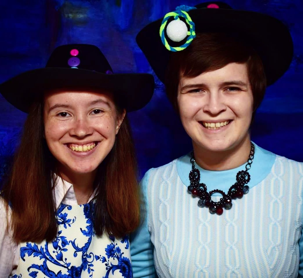 GRL_UIowa's tweet photo. SIBS ♡ https://t.co/vWhSsFEZgQ