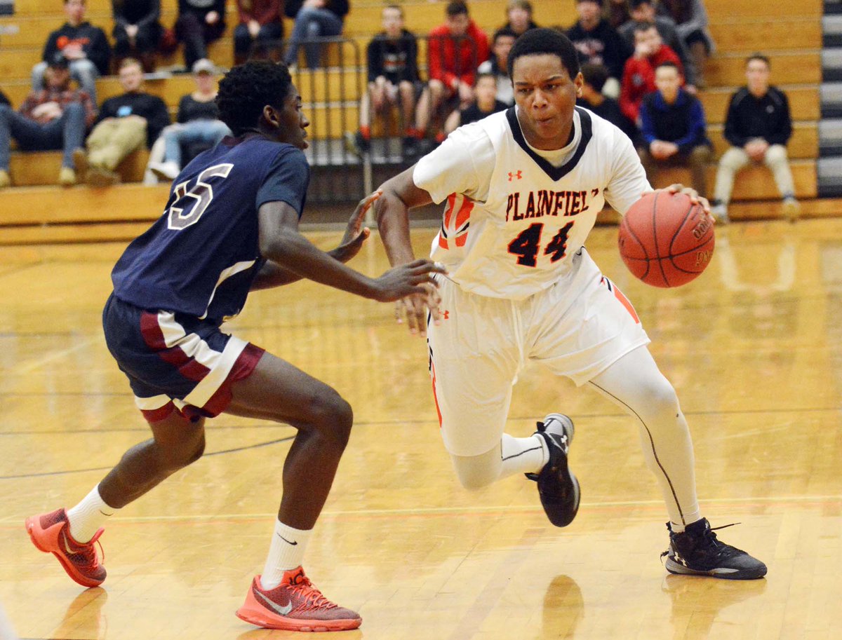 jshishmanianNB's tweet photo. GALLERY #PlainfieldHigh beats #Windham 55-39 in boys #basketball https://t.co/CSbJkqLho5 @mallardNB @jshishmanianNB #cthsbb @NorwichBulletin https://t.co/Kjte7Zp6SC