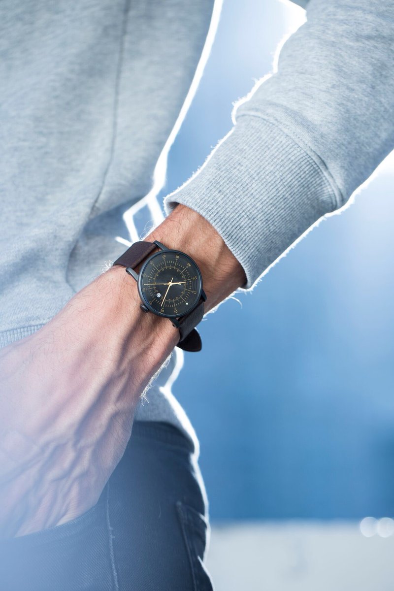 squarestreet_se's tweet photo. Timeless timepiece with class. #sqstwatches #Swedish #Sweden #design #stockholm #sthlm #minimal #minimalist #warches https://t.co/l52zpUDrS3