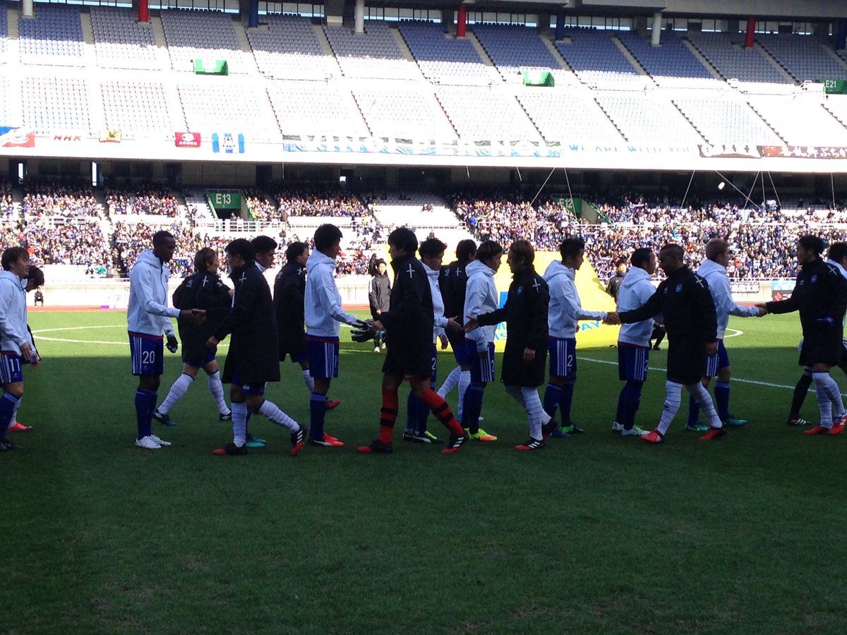 横浜f マリノス 公式 第96回天皇杯全日本サッカー選手権大会準々決勝 Vsガンバ大阪 まもなくキックオフ さあ 共に闘おう ๑ و Fmarinos 天皇杯