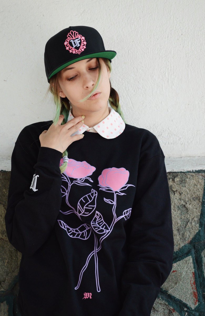 MorraMx's tweet photo. 💕🌸 @AttackCaps X Morra Mx 🌸💕
💖Cap & Crewneck disponibles únicamente en @SacrificeSW 💖
#morramx #attackcaps https://t.co/E4YyrmfRFa