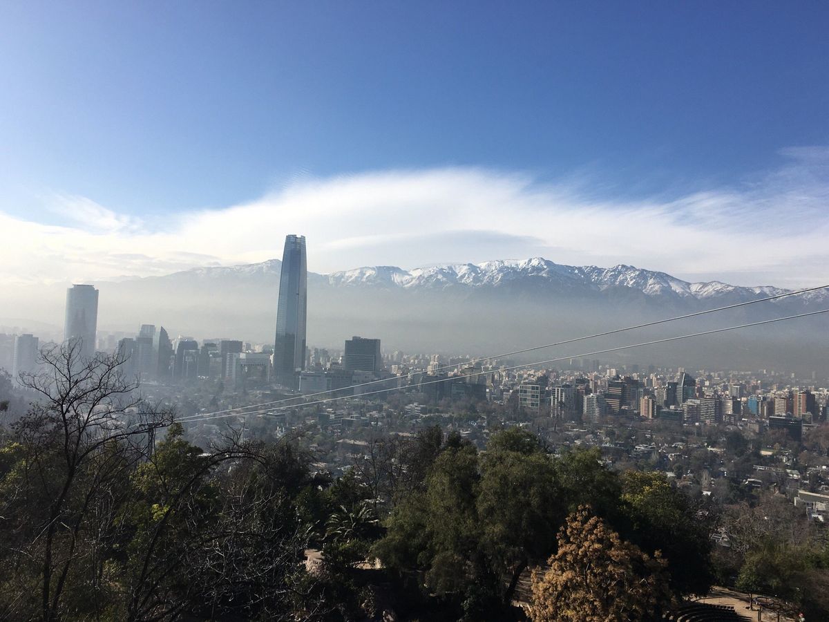 Parquemet: Stunning Cerro San Cristobal. Santiago city is a not a clean city, full of trash... #chile #travelbloger thingstoodo.com/parquemet-1135…
