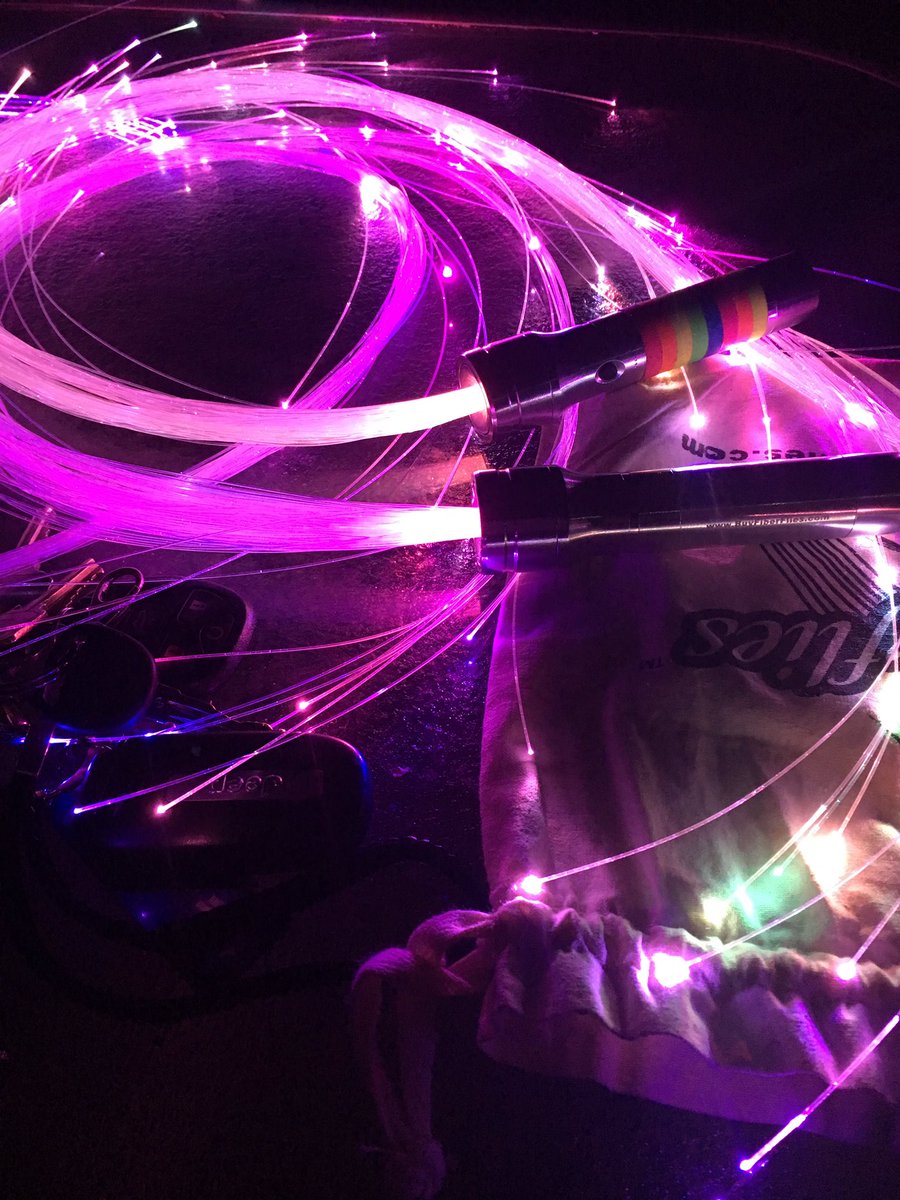 PLURparties's tweet image. I forgot how much I love my nights!!! Much needed night with #fiberflies #flowtoys #flowlove