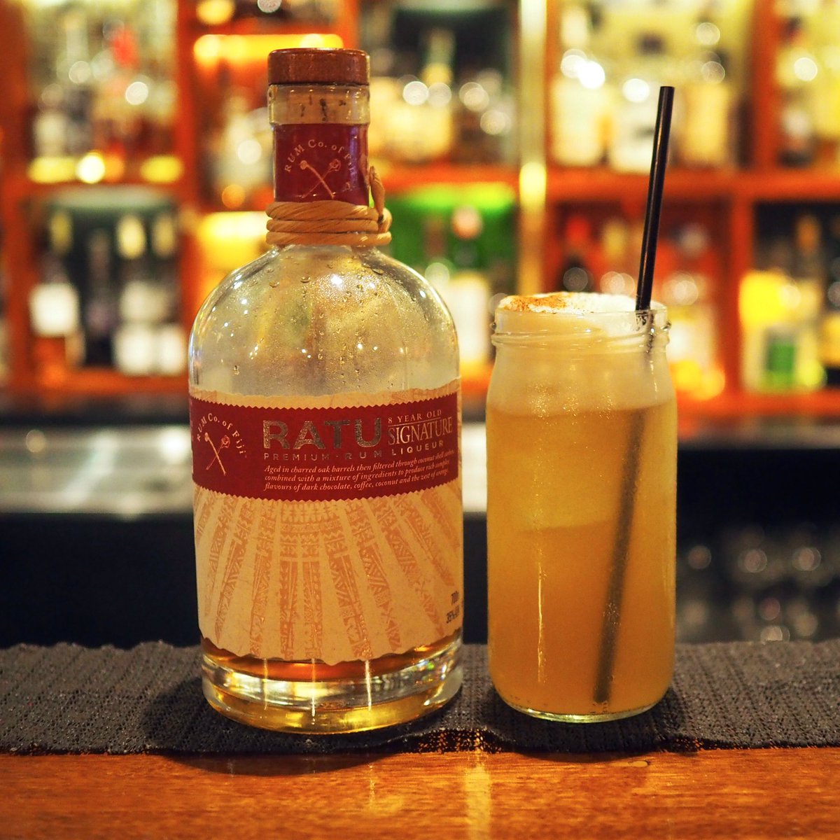 msdarlinghurst's tweet photo. TB to a recent night at out @papagedesbar where I tried this festive cocktail made with the new Ratu Rum. #raturum #honourthechief yum! https://t.co/XxcyLKDH5q