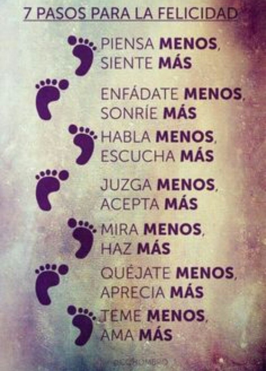 martaserrano91's tweet photo. Feliz Navidad a todos! #SCEUNED16 https://t.co/12OWSDEGmr