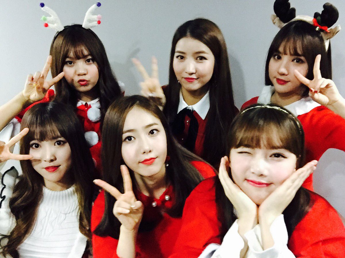 여자친구 #GFRIEND #쇼음악중심 #크리스마스 특집! 크리스마스이브도 여친이들과 함께❤️ #FelizNavidad #너그리고나 무대  기대해 주세요😆📺