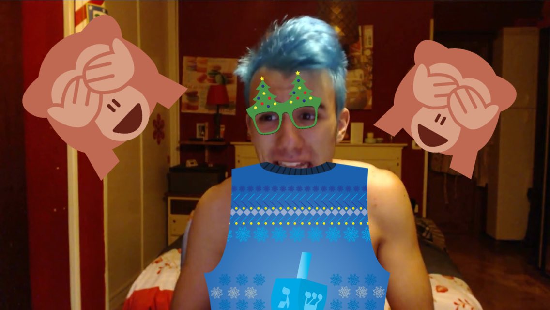 Elmats3's tweet photo. @NickSaurus11 ponte camiza hijo mio https://t.co/5aSmH3ZQdf