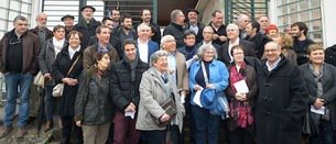 EuskariaEH's tweet photo. 600 electos de Ipar EH piden a París y Madrid que se comprometan con el desarme
#bakeaehan
https://t.co/o9LAOuyGbj @naiz_info 2dz https://t.co/8fsB8DwHfs
