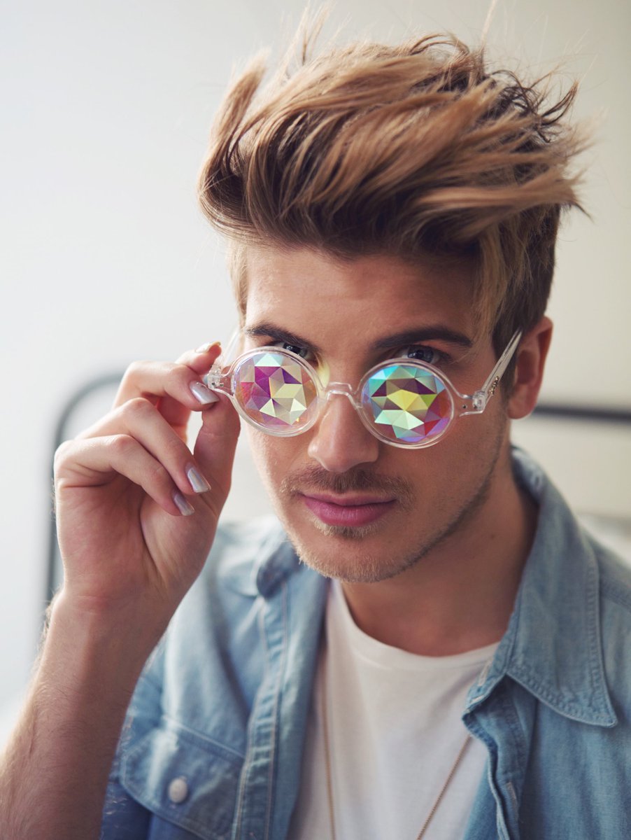 I'm so in love with youuuuuuuuu <3<3 <3 <a href="/YouTubeRP69/">Joseph Hutcherson</a>