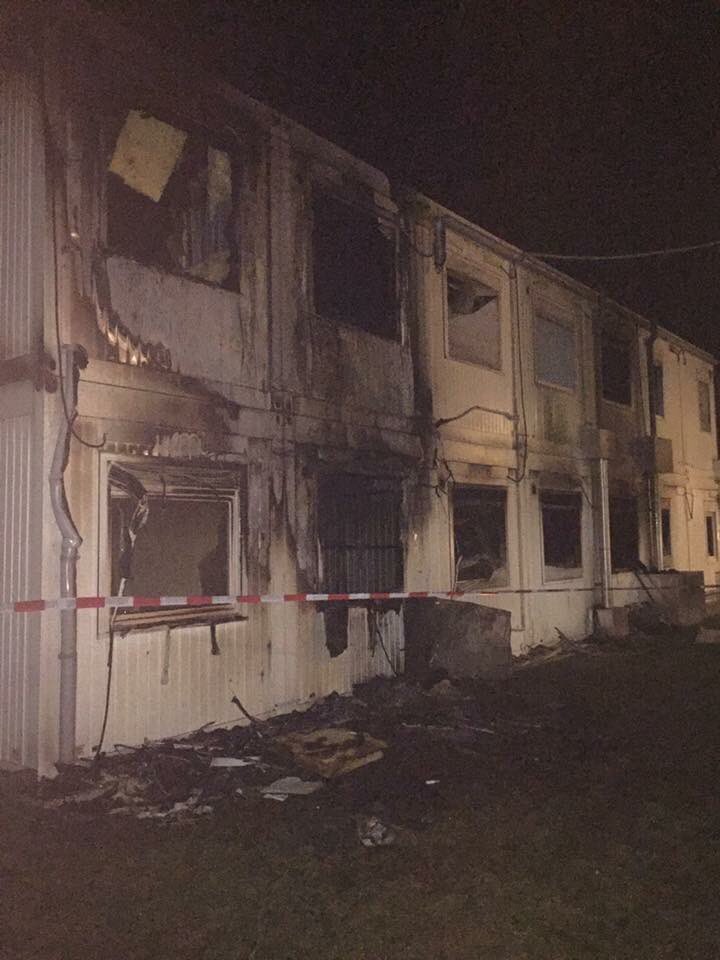 Suheyla Kaplan Hamburg In Der Fluchtlingsunterkunft Am Curslacker Neuer Deich Bergedorf Ist Am Freitagabend Ein Feuer Ausgebrochen Multeci Yurdunda Yangi T Co Hose6rmewk
