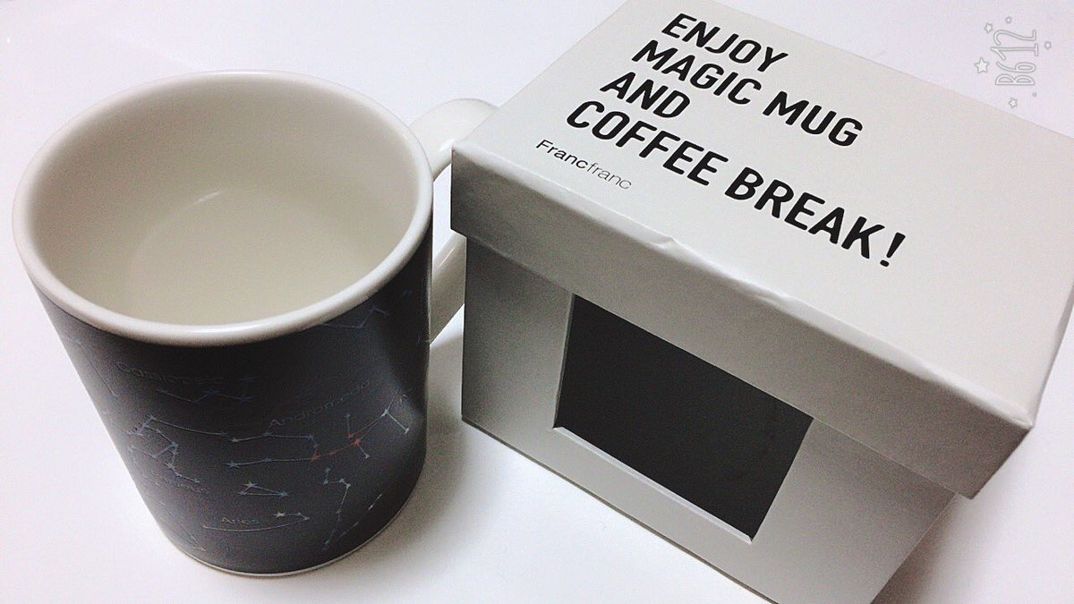 Mutsumi 愛良からの誕生日プレゼント あったかいもの飲んでってゆってた意味が今日わかった笑笑 びっくりした この マグカップ考えた人すごい 愛良ありがとう