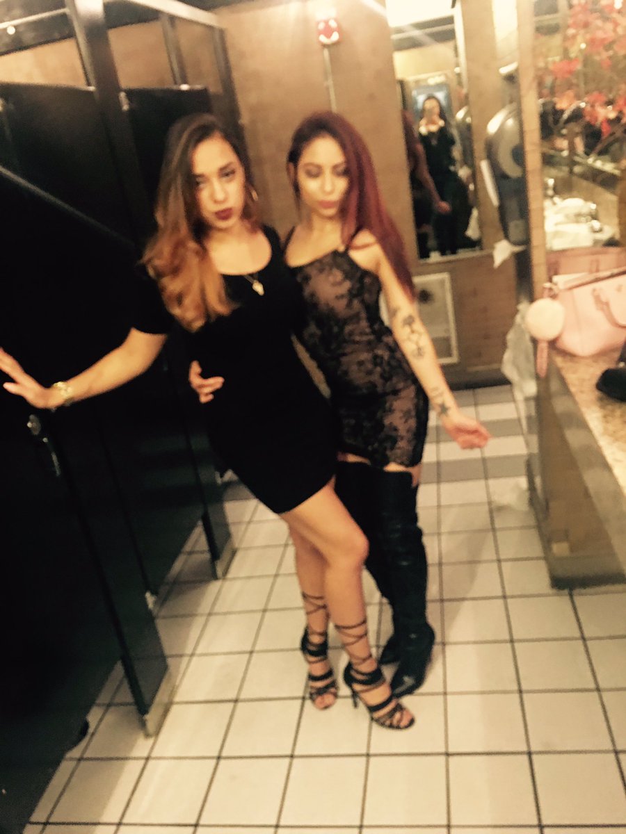 bossybabeB's tweet photo. Cus https://t.co/WiyUEmpw5g