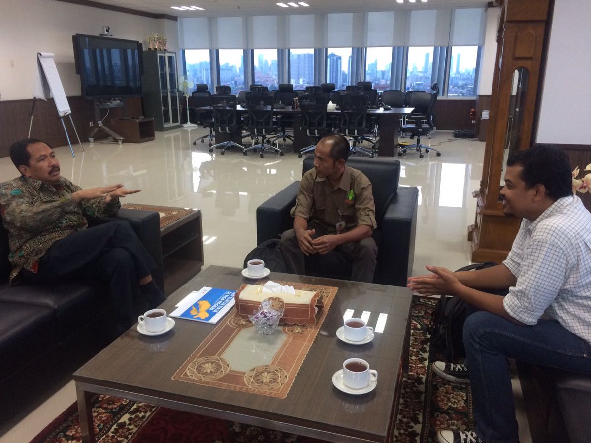 gunawan_yli's tweet photo. Diskusi membangun gagasan pencegahan bencana hidrologi yg lbh baik. #KelolaAirCegahBencana https://t.co/DdejD7BqHD