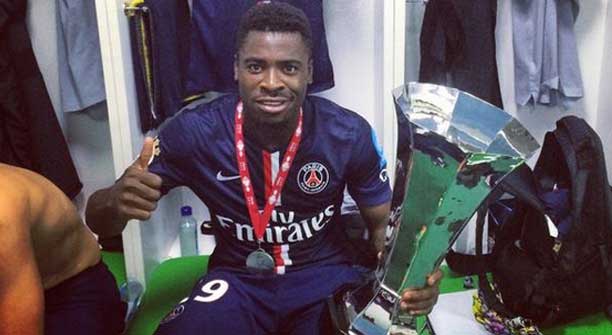 cdecdigital's tweet photo. A 24 ans, Serge Aurier a déjà remporté 8 titres :

1 Coupe d'Afrique
2 Ligue 1
1 Coupe de France
2 Coupe de la Ligue
2 Trophée des champions https://t.co/Jm13SjqzOc