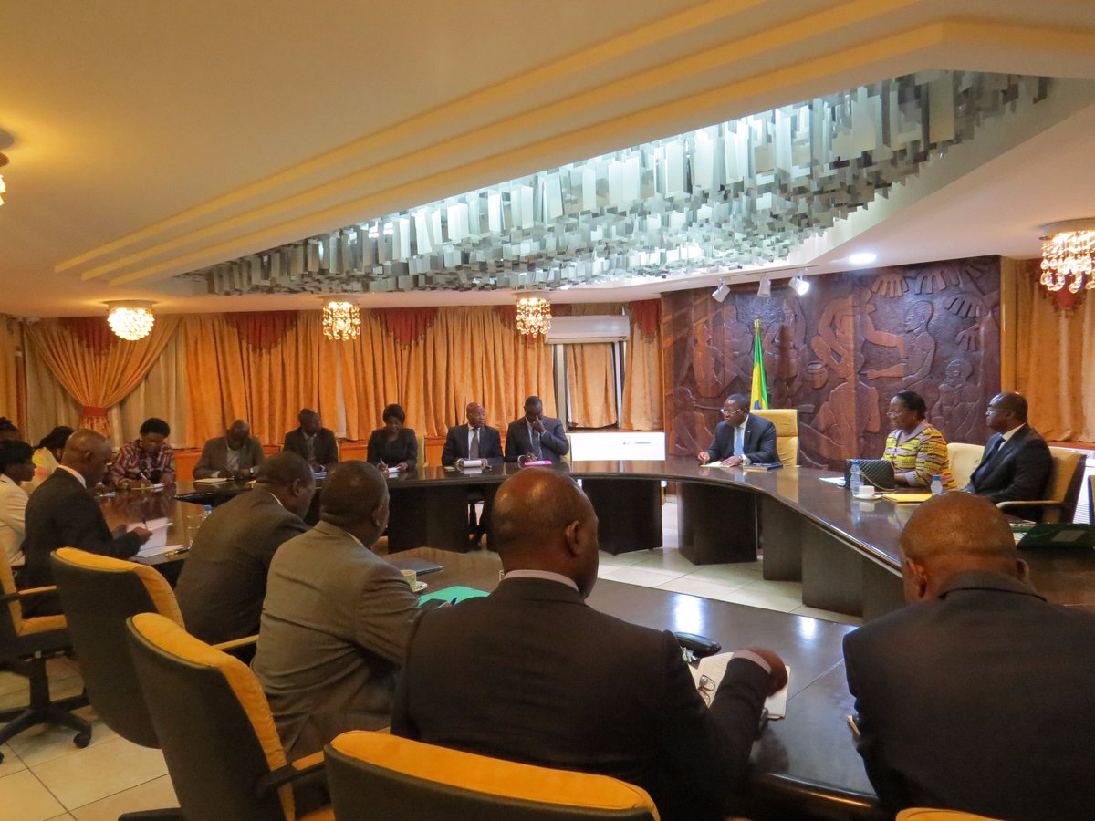 UdisGabon's tweet photo. L’UDIS PRENDRA PART AU DIALOGUE NATIONAL https://t.co/75qZjIBktD