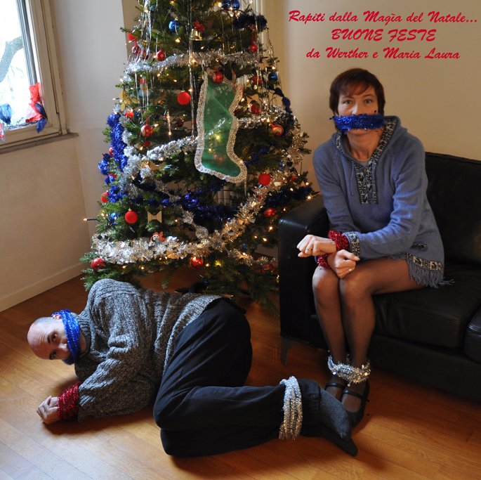 WGermondari's tweet photo. #RapitidallaMagiadelNatale #buonefeste #buonnatale https://t.co/vbwJPMWJqj