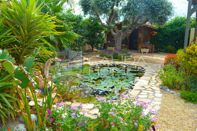 CalidaHomes's tweet image. 3 bed Lakes Vega villa with swimming pool and beautiful garden within easy walking distance of Arboleas village -calidahomespropconsult.com/view-property/…