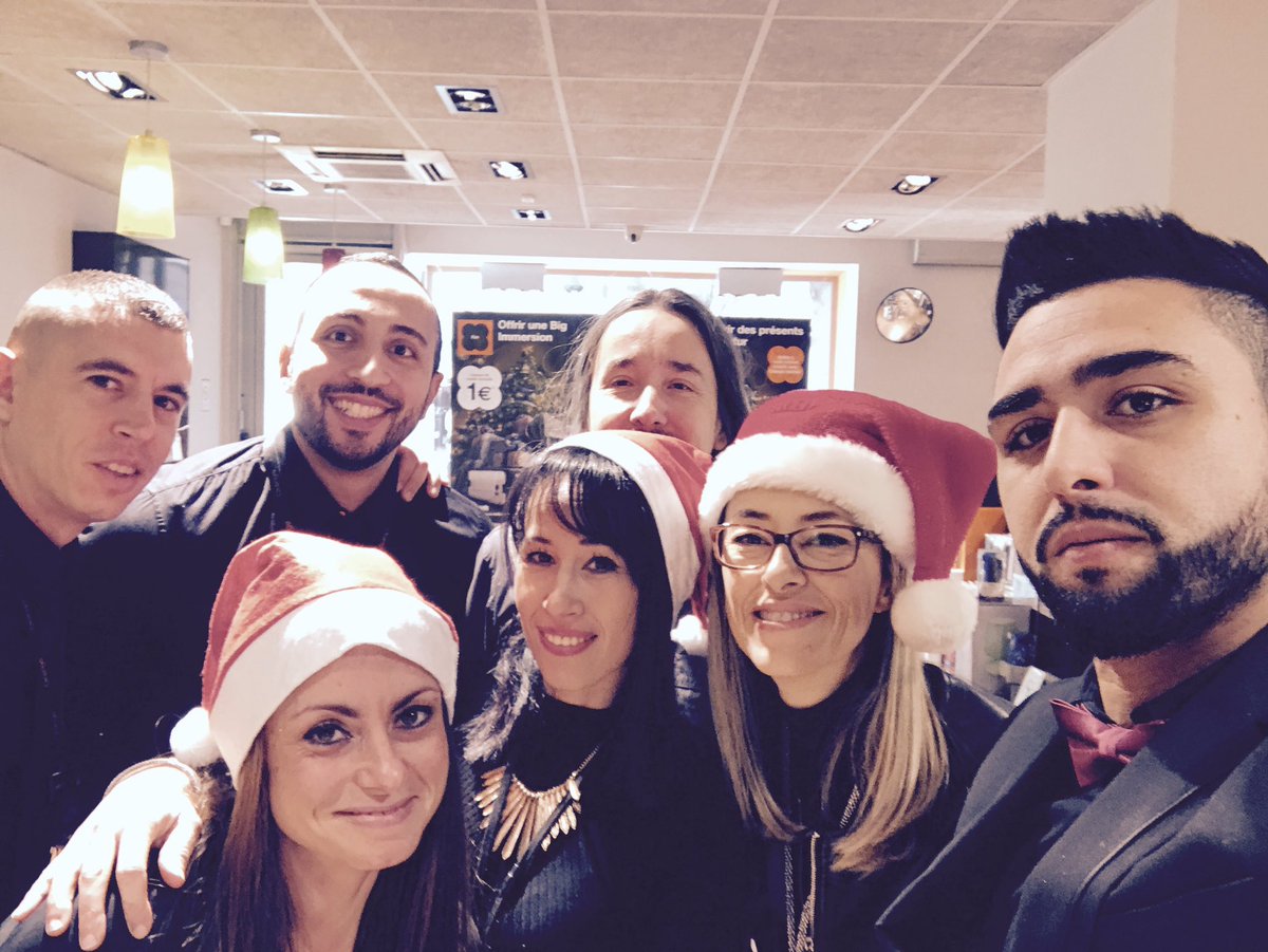 jenni_achilli's tweet image. Medecin un 24 décembre !!Ça donne ça !!Riviera#secteurquidechire 🌲🎁🎅🎄😊!!!! @vpinsan @stephpaillard @stephcesaroni @pairone1 @MinaMaaref