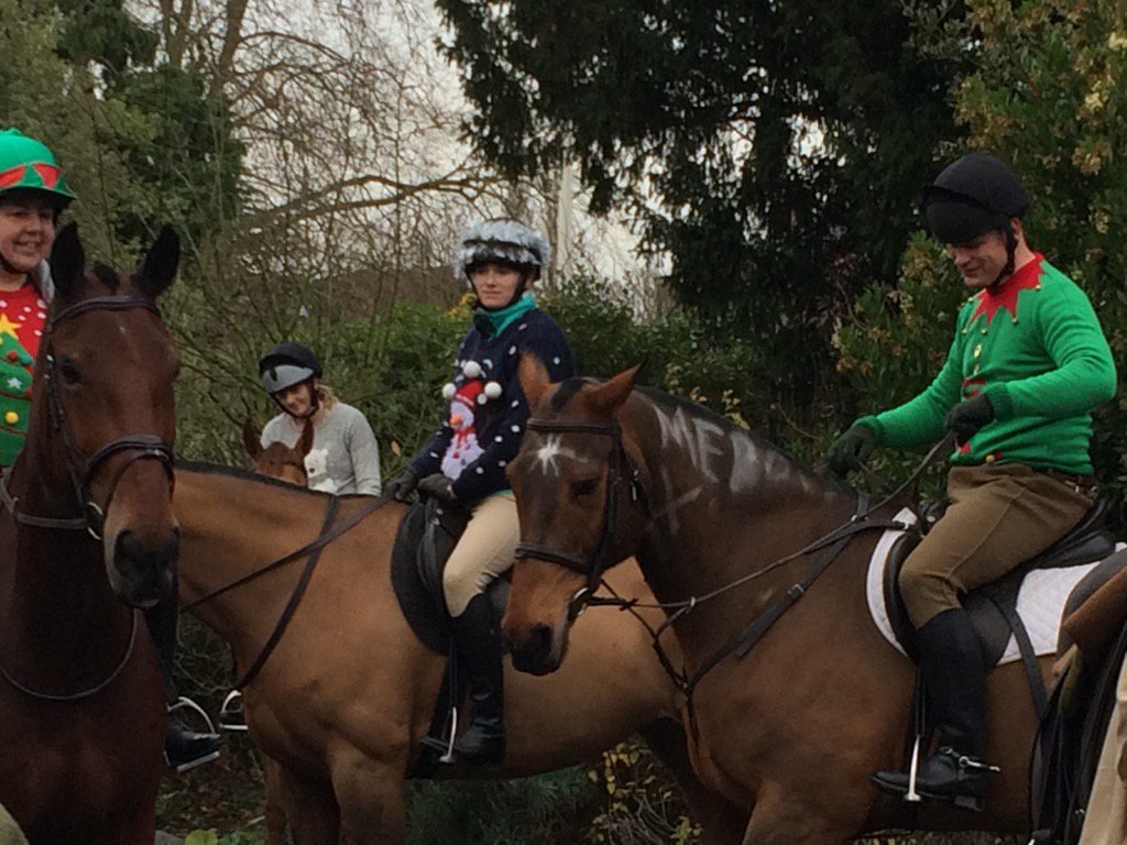 jennyepenn's tweet photo. @KingsTroopRHA bringing the magic of Christmas to residents  #mordencollege in #Blackheath &amp; friends @ProWillPhotos https://t.co/xzn5BYgNlP