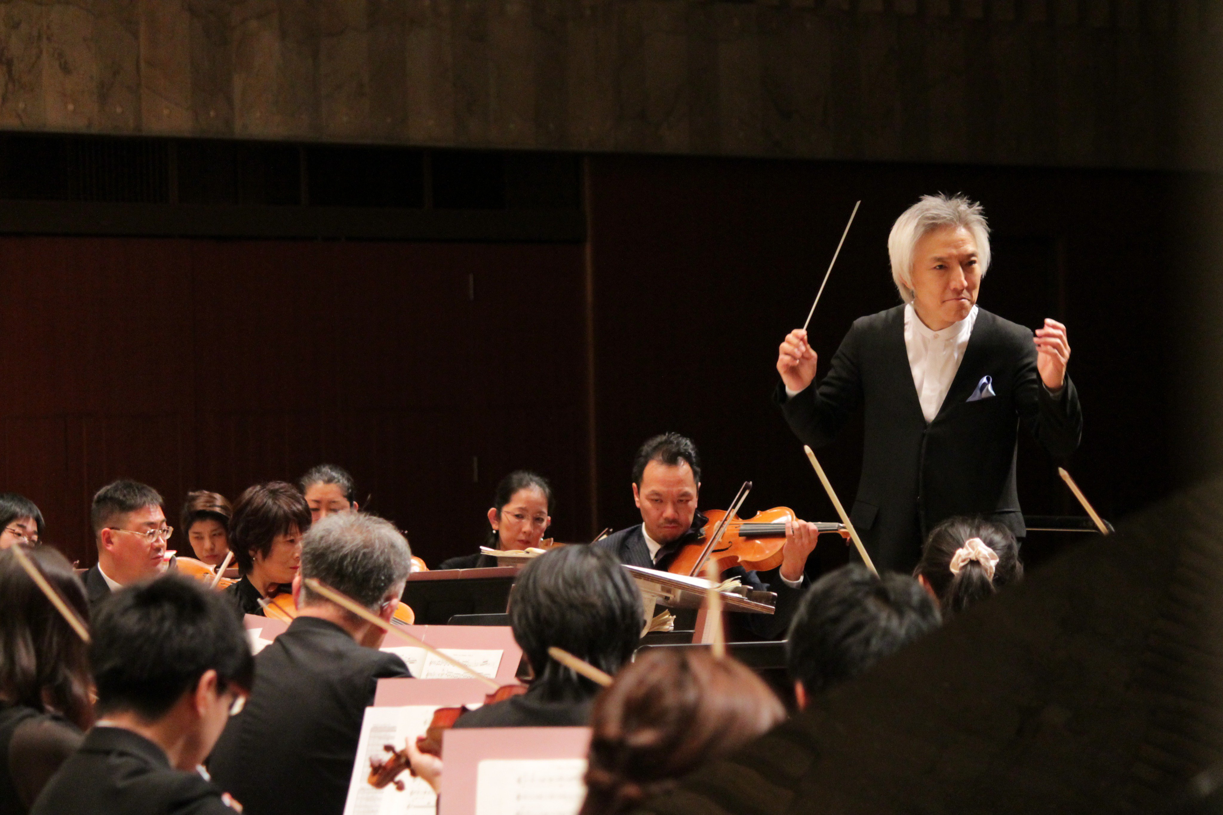 تويتر 仙台フィルハーモニー管弦楽団 公式 Sendai Philharmonic Orchestra على تويتر 12 24 グランブルーファンタジーオーケストラ仙台公演 公演は 今日 明日の２日間 １日２回公演で計４公演行われます 指揮は 仙台フィル初登場の栗田博文さん メンバーも