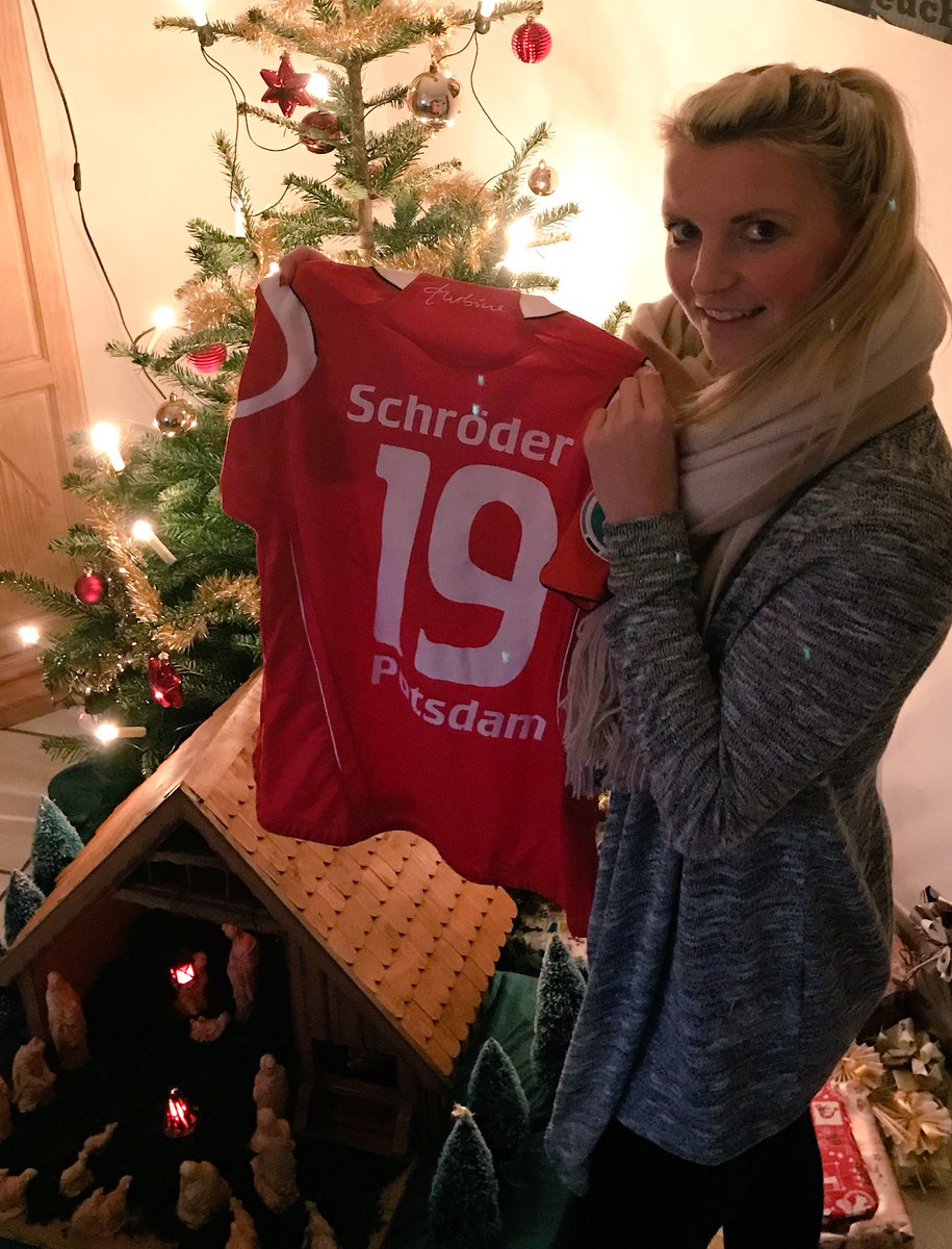Corina Schröder tweet media