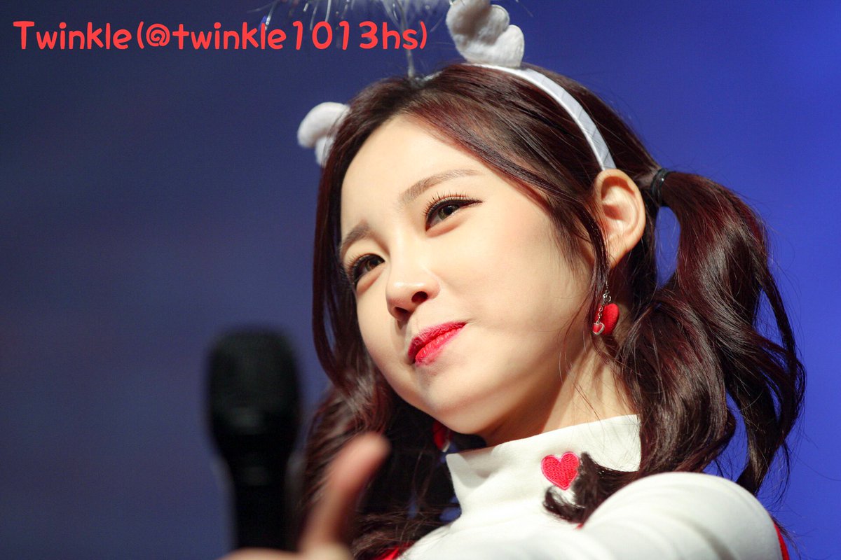 twinkle1013hs's tweet photo. 161224 Secret Fan Meeting 8
Shinagawa The Grand Hall

@Secretimehs 
#Secret
#시크릿 https://t.co/hVBwL3UAIC