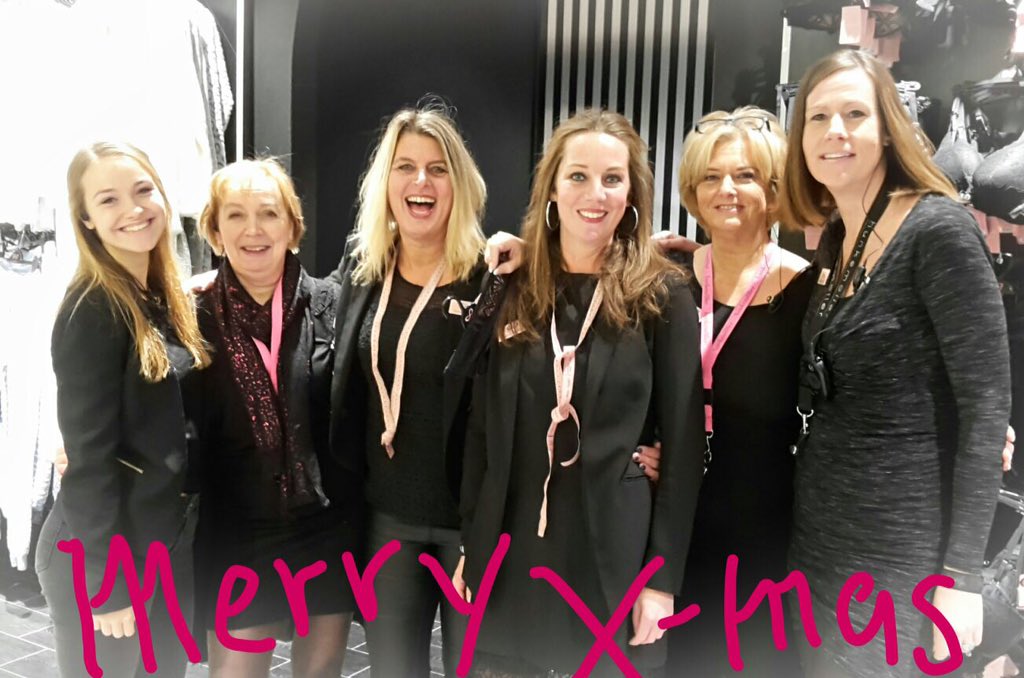 @Dimitri_HKM <a href="/SandraWolswijk/">Sandra Wolswijk</a> <a href="/FransenMonique/">Monique Fransen</a> <a href="/DeniseDkastanja/">Denise kastanja </a> <a href="/Jonnehkm/">Jonne</a> <a href="/P_Mountford/">Philip Mountford</a>