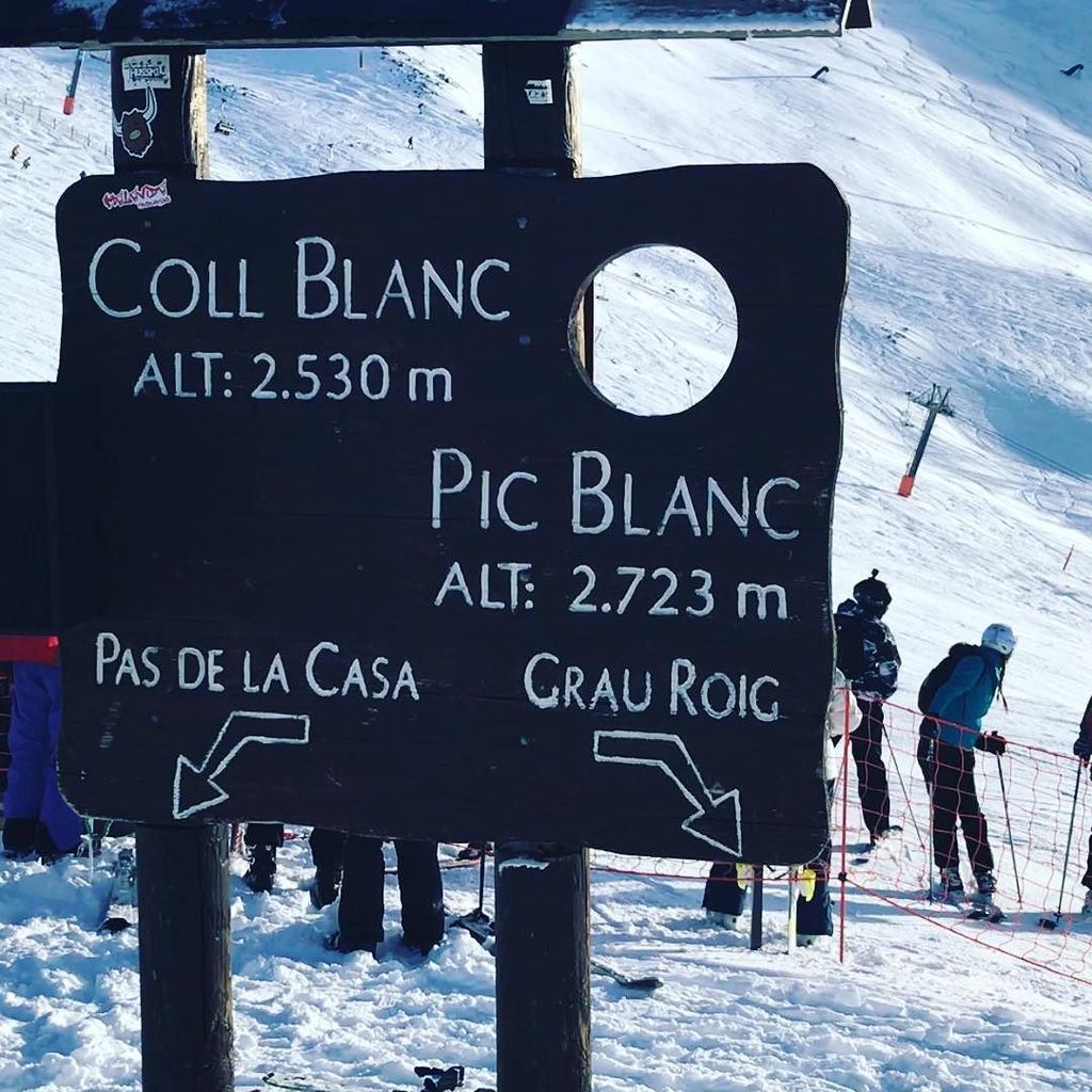 ¿Reconoces este cartel?
Desde Coll Blanc y el @ksbpasdelacasa con sus vistas 360 se distin… ift.tt/2hBcBXS