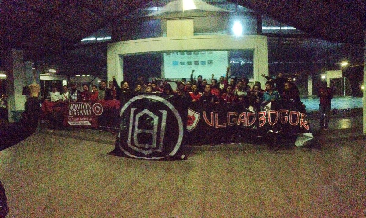 Sisa nobar super coppa semalam #menangmahbebas