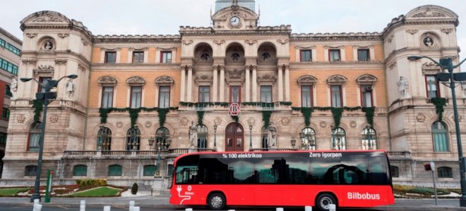 TodoCochesEco's tweet photo. Bilbao incorpora a su flota dos autobuses Irizar i2e 100% eléctricos.
https://t.co/4rEmIPBC8R https://t.co/d6BPsQt3pW