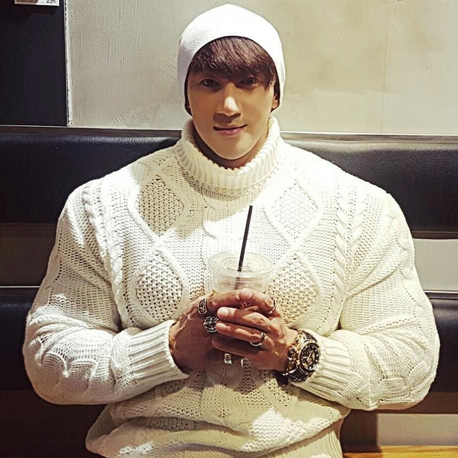 Chul Soon tweet media