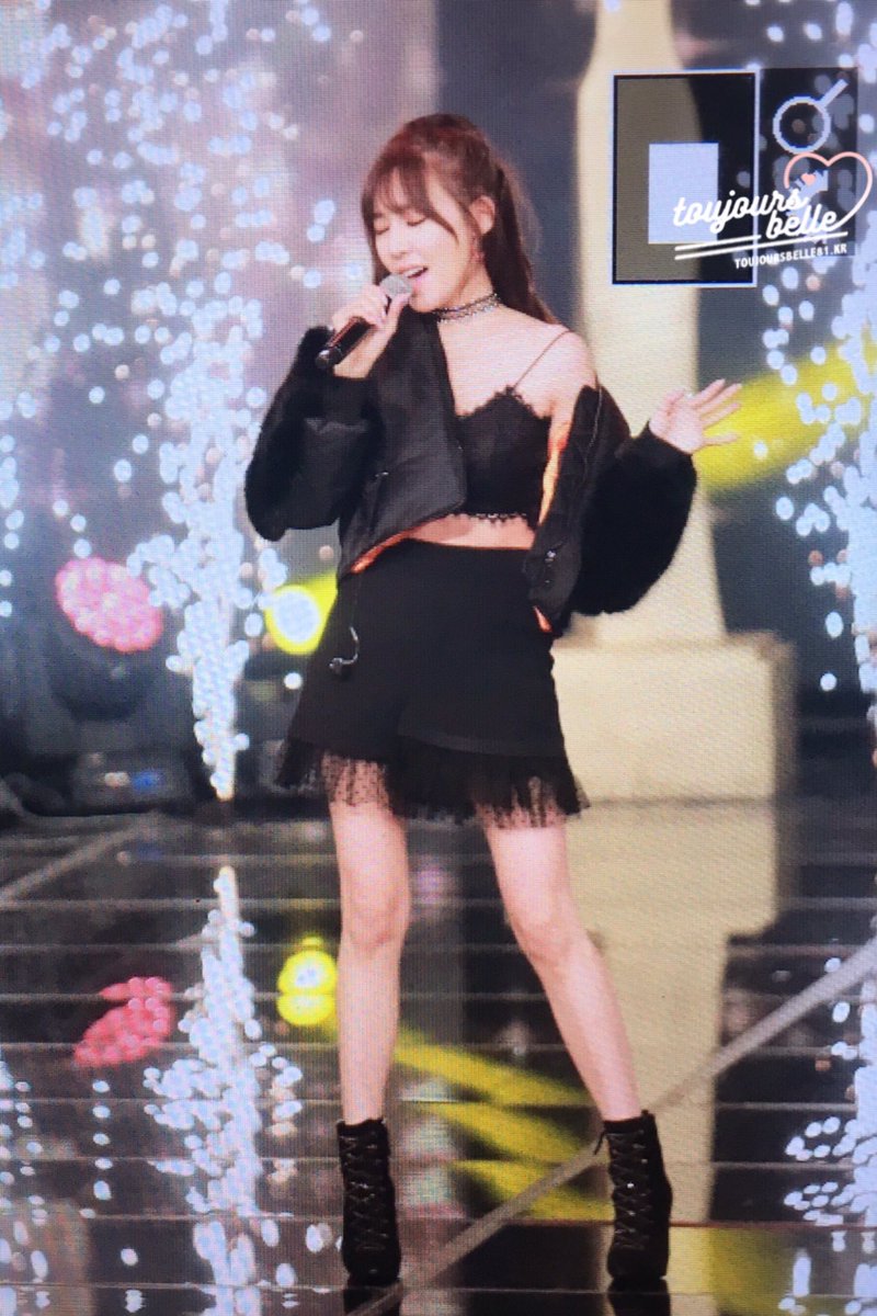 [PIC][24-12-2016]Tiffany tham dự và biểu diễn tại “2016 KBS Entertainment Awards” vào hôm nay C0cT_jXUAAExAiy