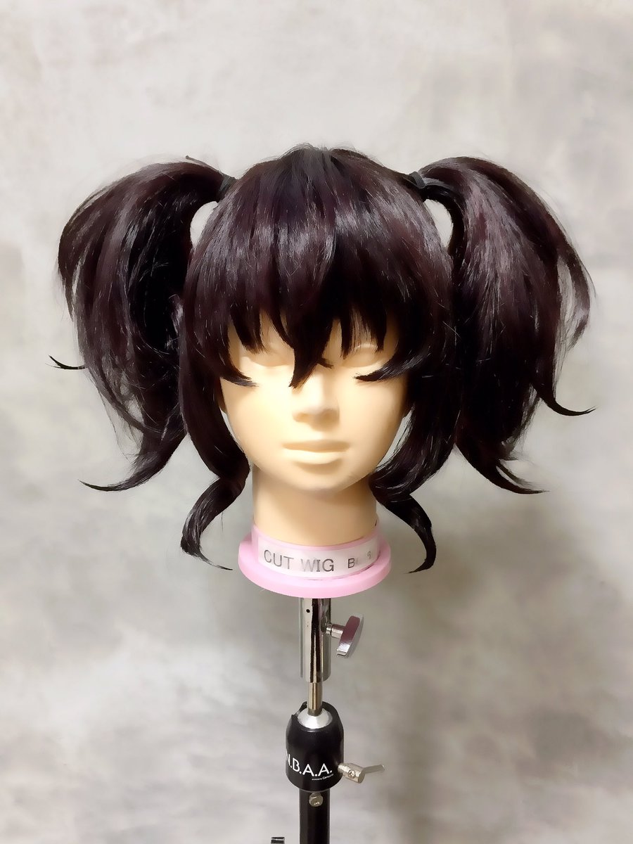 イノウエ テイルズ オブ ジ アビス アニス タトリン バンス無しで一つのウィッグで作成したので ボリュームがちょっと足りないですがその分軽いので めちゃめちゃ動き回れますね イノーシュウィッグカット ウィッグカット コスプレ