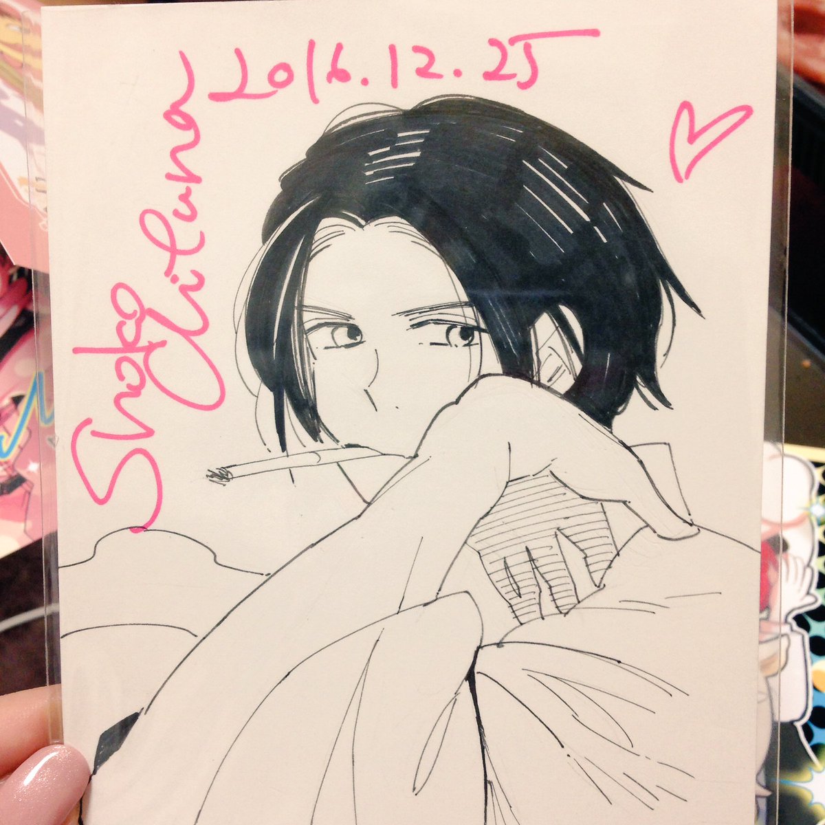 千船先生(@ShokoChifuna )からクリスマスプレゼント🎁が届いてました💕( ; 艸 ; )
最高に格好いい芥川先生!!!家宝です!これはもう家宝です!!何度も描き直した跡があって、私のためにこんなに心と筆を籠めて?と……ドキドキと感謝と感激で泣きそうです! #文豪失格 