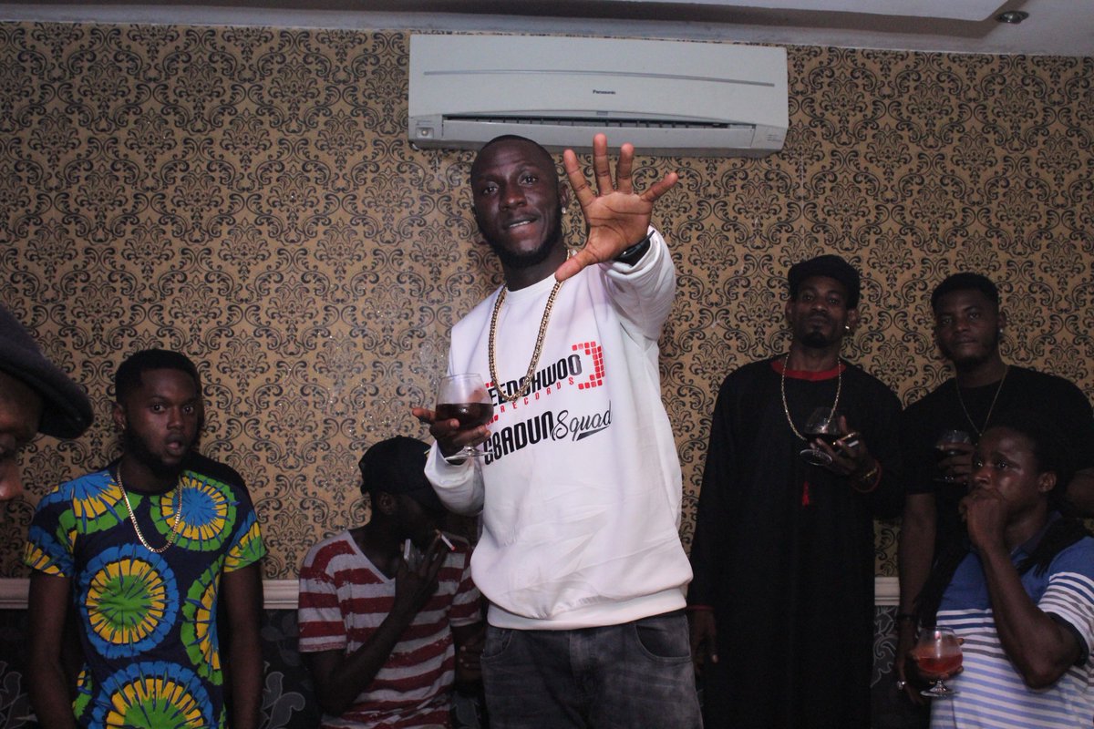 drummerboiiz's tweet photo. #IlefoYagiByMeezy
See photos from @serikiomoowo unleashed 
@depavilionge @gihonsolutions @bummz11 @yembabepr @RkTpriNce @AlimoshoLive https://t.co/kXQsWTgQmL