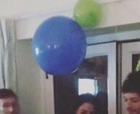 CentralLarry's tweet photo. SÓ FOCA NOS BALÕES , OTP EM TODO O LUGAR ~Meri 

HAPPY BDAY LOUIS #HappyBirthdayLouisTomlinson https://t.co/zdtTf818f9