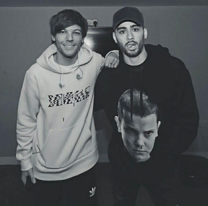 fiore14lla's tweet photo. Lo siento pero no puedo evitar ver a ELEVEN en esta foto 😂😂😂 #IloveStrangerThings  
#HappyBirthdayLouisTomlinson https://t.co/l1K38ZZrjn