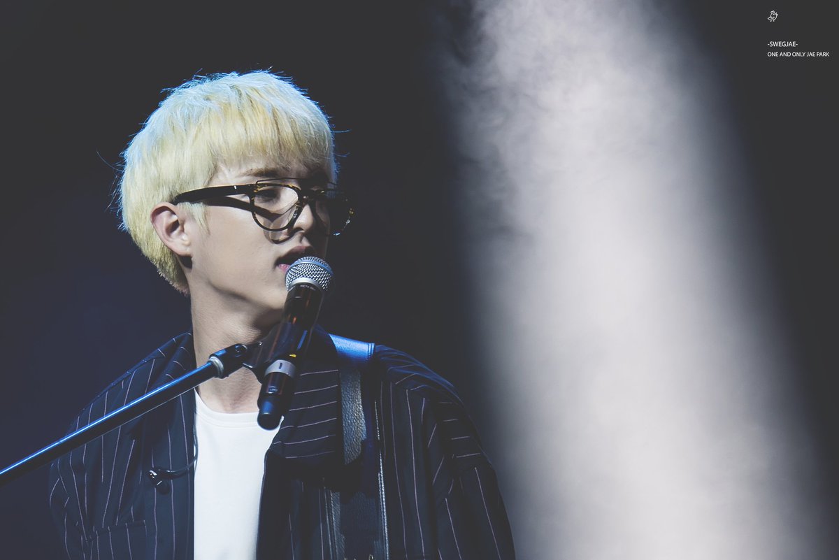 SWEG_JAE's tweet photo. HQ 161210  

D A Y   D R E A M  ♡

DAY6 FM in Singapore 

🔗https://t.co/KVDM0vJKMC
🔗https://t.co/R9u57iUYAD

#제이 #데이식스 #Jae #DAY6 
#DAY6inSG https://t.co/66TvnMGxIJ
