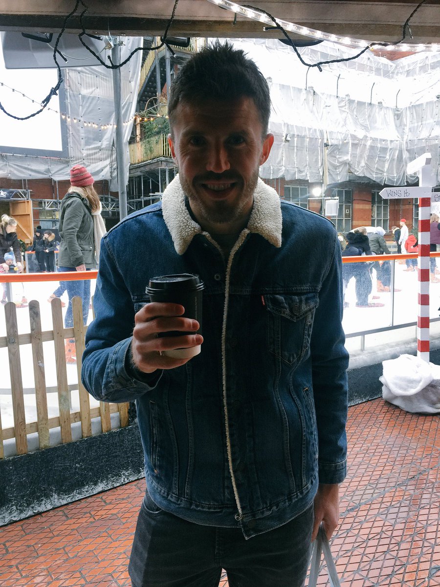 Great to see <a href="/carras16/">Michael Carrick</a> enjoying a Second City Coffee <a href="/wintergathering/">The Winter Gathering</a> over <a href="/LondonRoadMCR/">LondonRdFireStation</a> #xmas <a href="/ManUtd/">Manchester United</a>