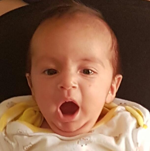 BenitoRmzG's tweet photo. Como cuando te dicen, vamos a conocer al hijo, del primo segundo, del tío abuelo materno y a su familia ... jaja #Navidad2016 https://t.co/Vl7YErprJ9