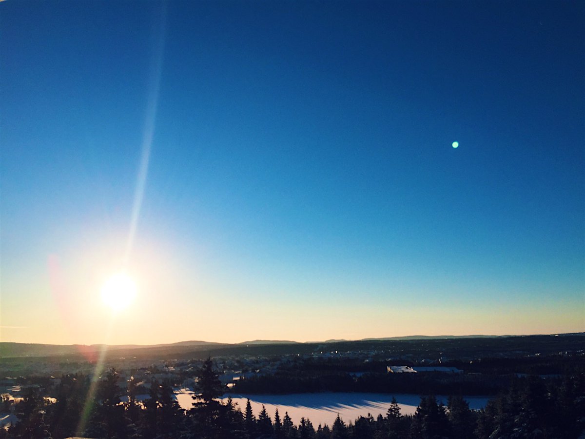 Kristicious1112's tweet photo. Beautiful Christmas Eve morning in Torbay ☃️🎄 @ryansnoddon @EddieSheerr @CBCNL https://t.co/KgokDzW1Ig