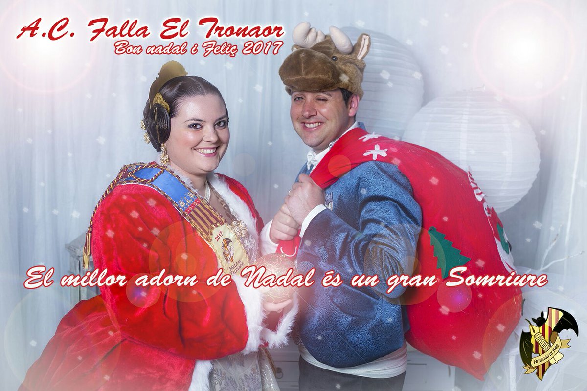 Desde la falla el Tronaor os deseamos Feliz Navidad