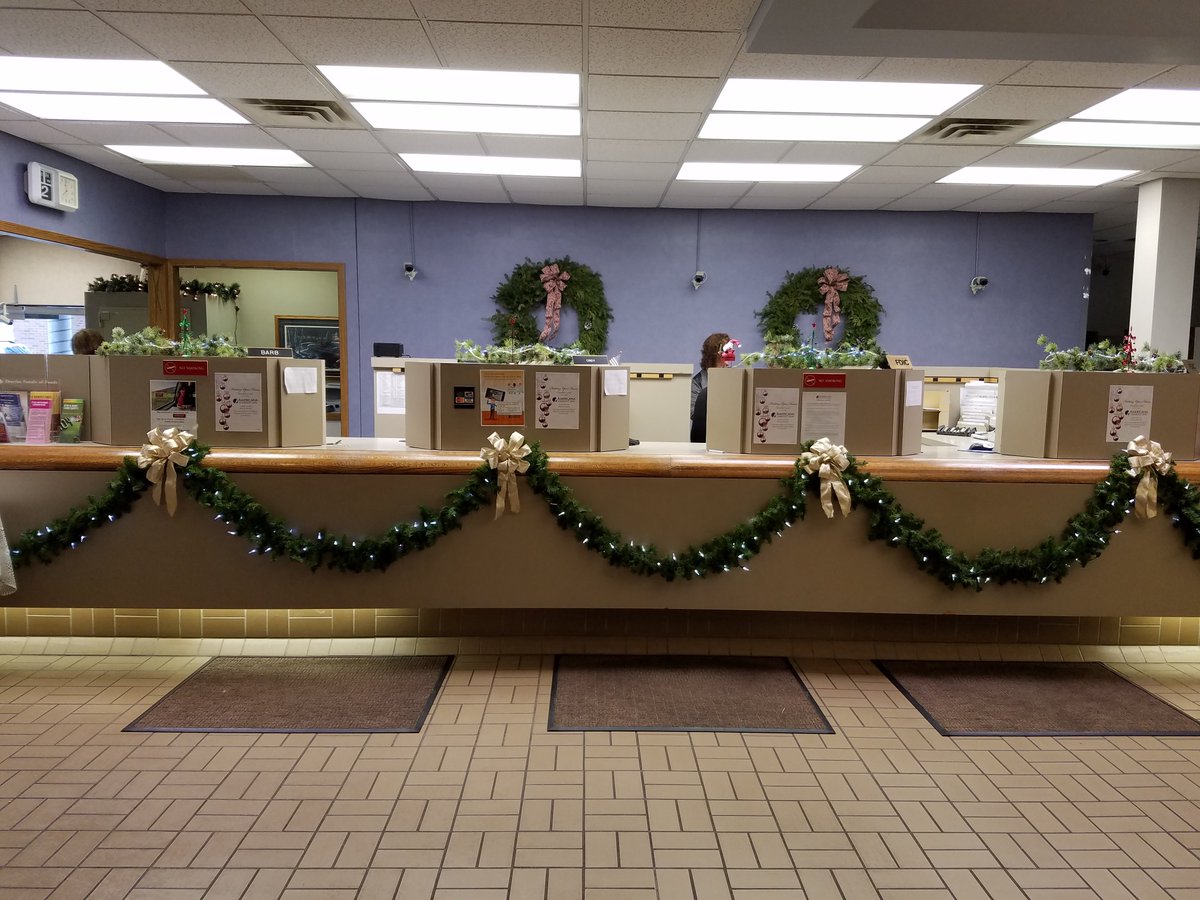 acba1service's tweet photo. Happy Holidays! ACB branches are closed thru 12-26, open again on Tues.  #HolidayCheerToOurCustomers https://t.co/BJBdmPYUnT