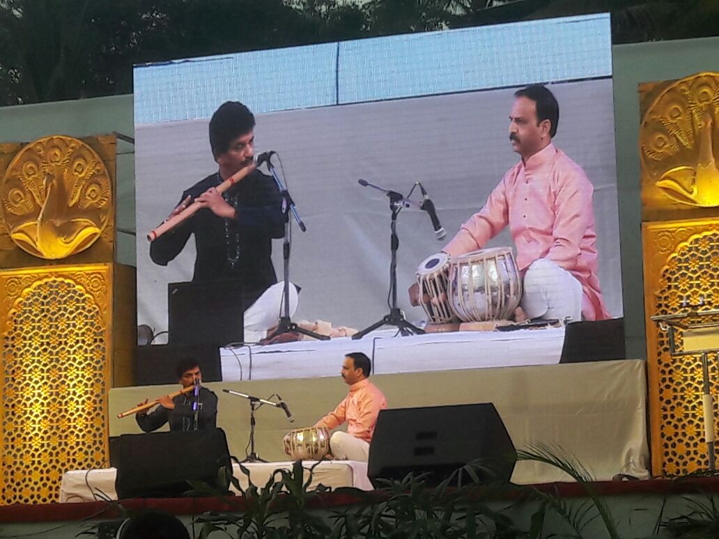 adventureishani's tweet photo. Witnessing some amazing performers here @swarsagarpcmc #SSMF2016 @MaheshKale_Team https://t.co/Ps44CGik1h